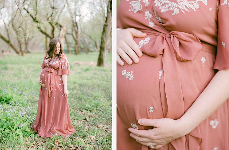 maternity photographer Kingsport TN emotional and authentic
