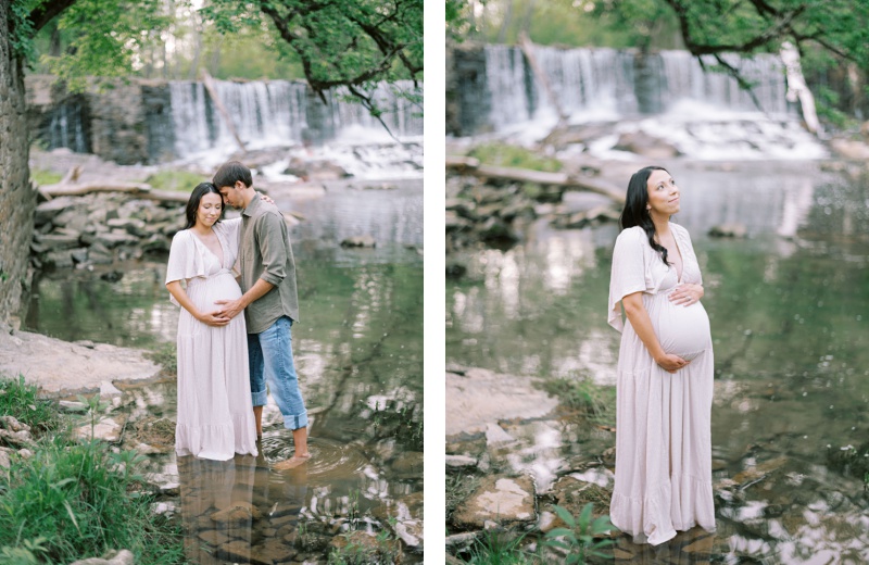 Kingsport TN maternity photographer parents embracing bump