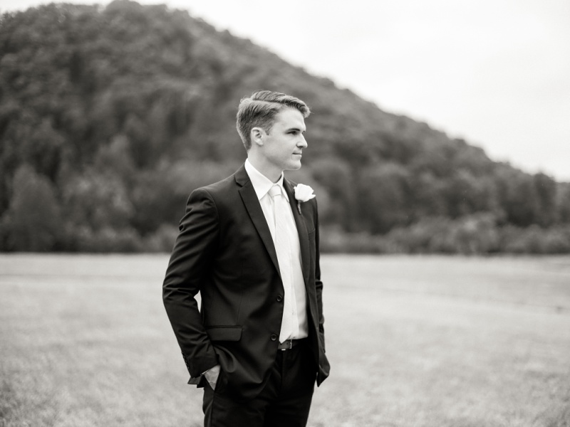 groom Kingsport TN groom Kingsport TN