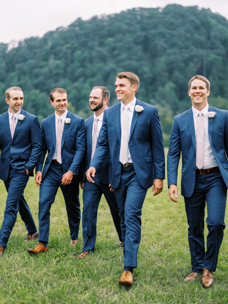 groomsmen group photo Kingsport TN groomsmen group photo Kingsport TN