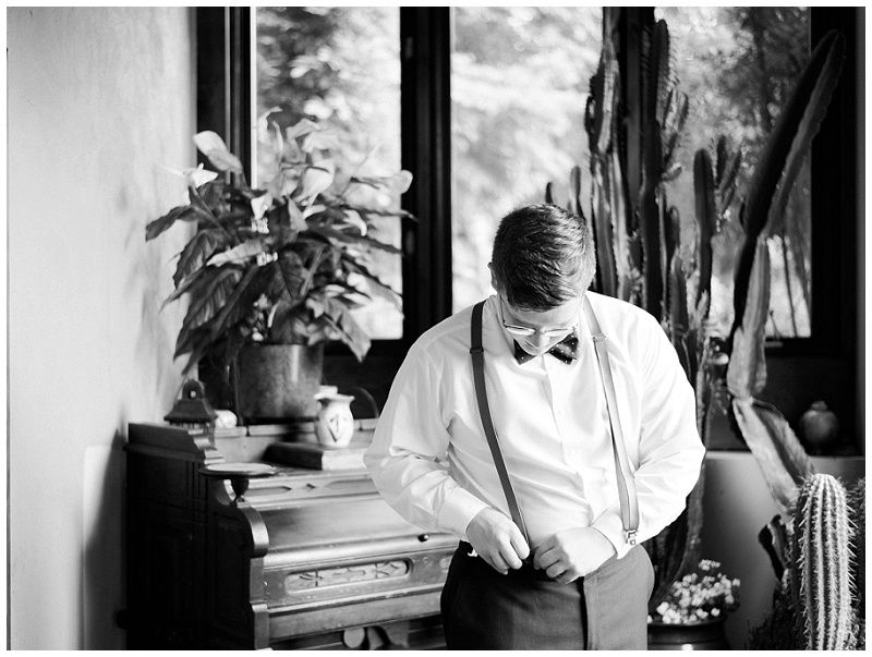 relaxed wedding morning moments East TN