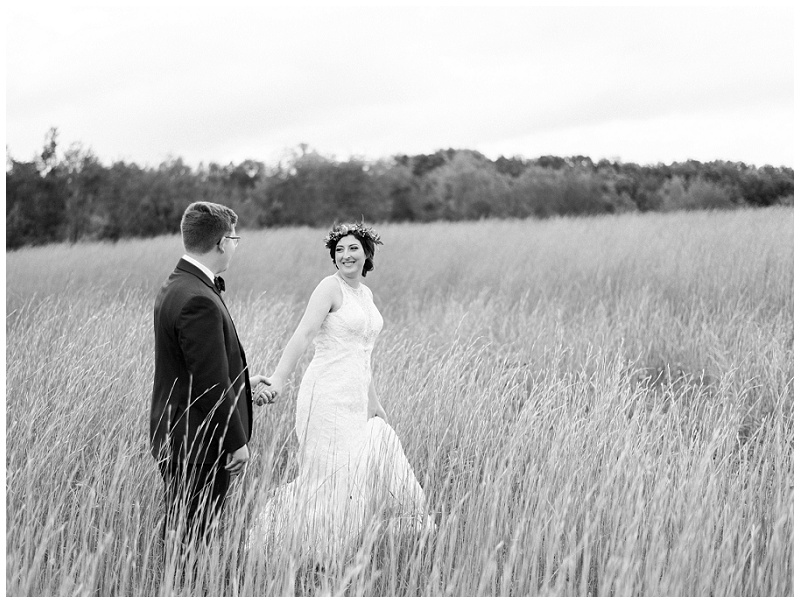 romantic southern wedding couple TN