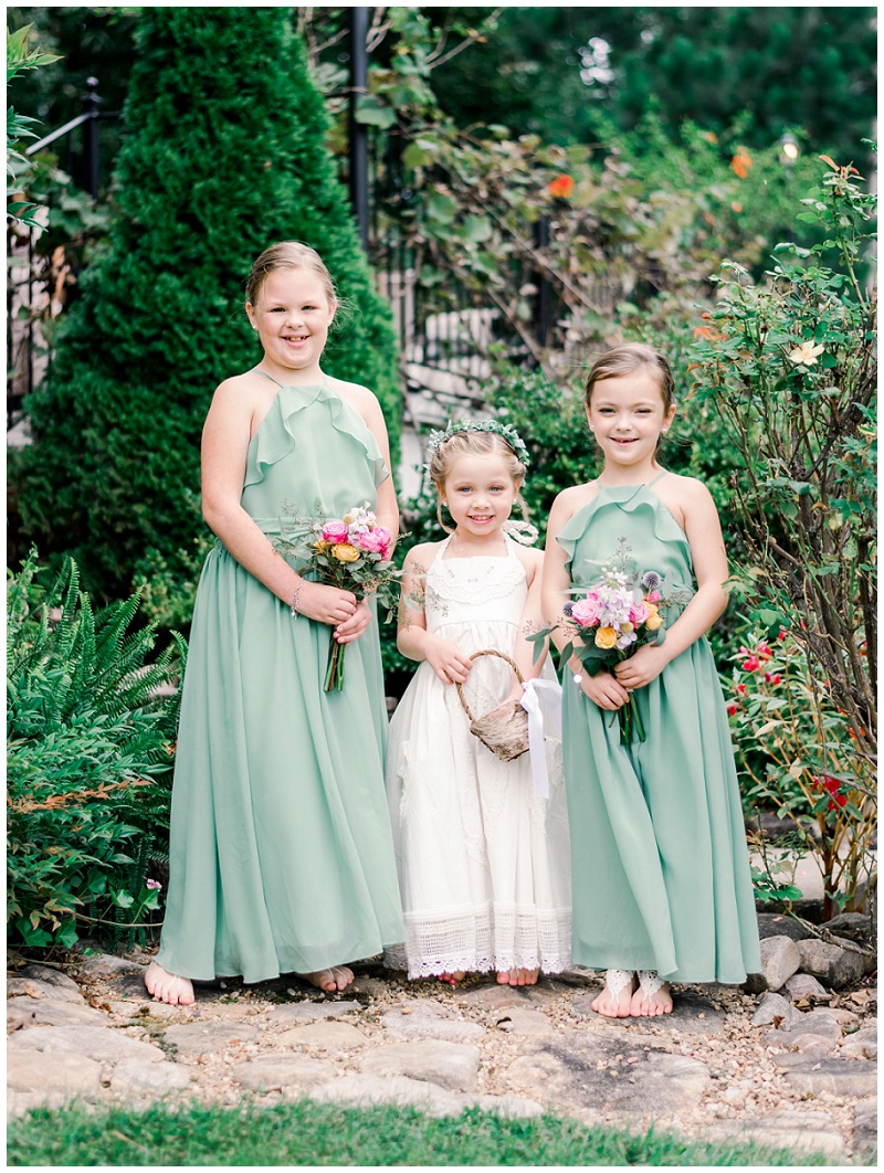 bridesmaids group portraits East TN