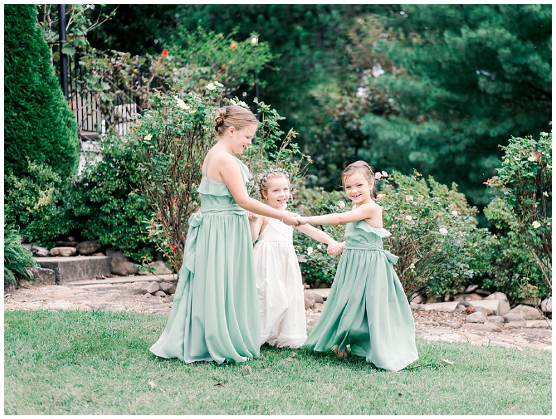 bridesmaids candid moments Tri-Cities TN