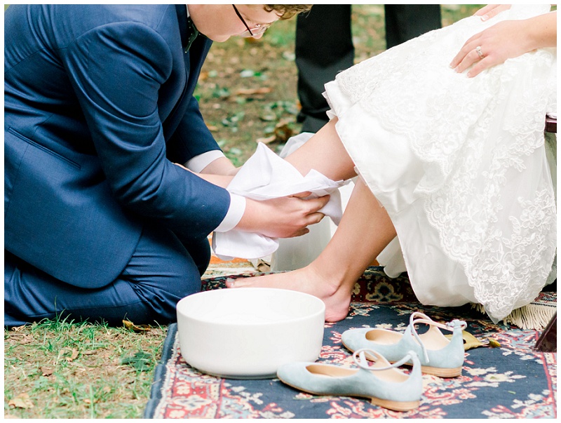 bride and groom at altar Tri-Cities TN