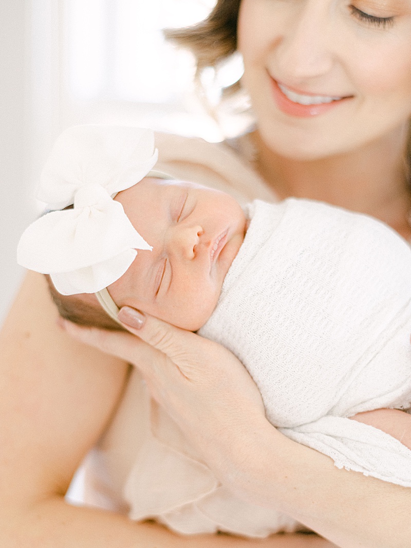 Johnson City newborn photographer baby girl lifestyle session