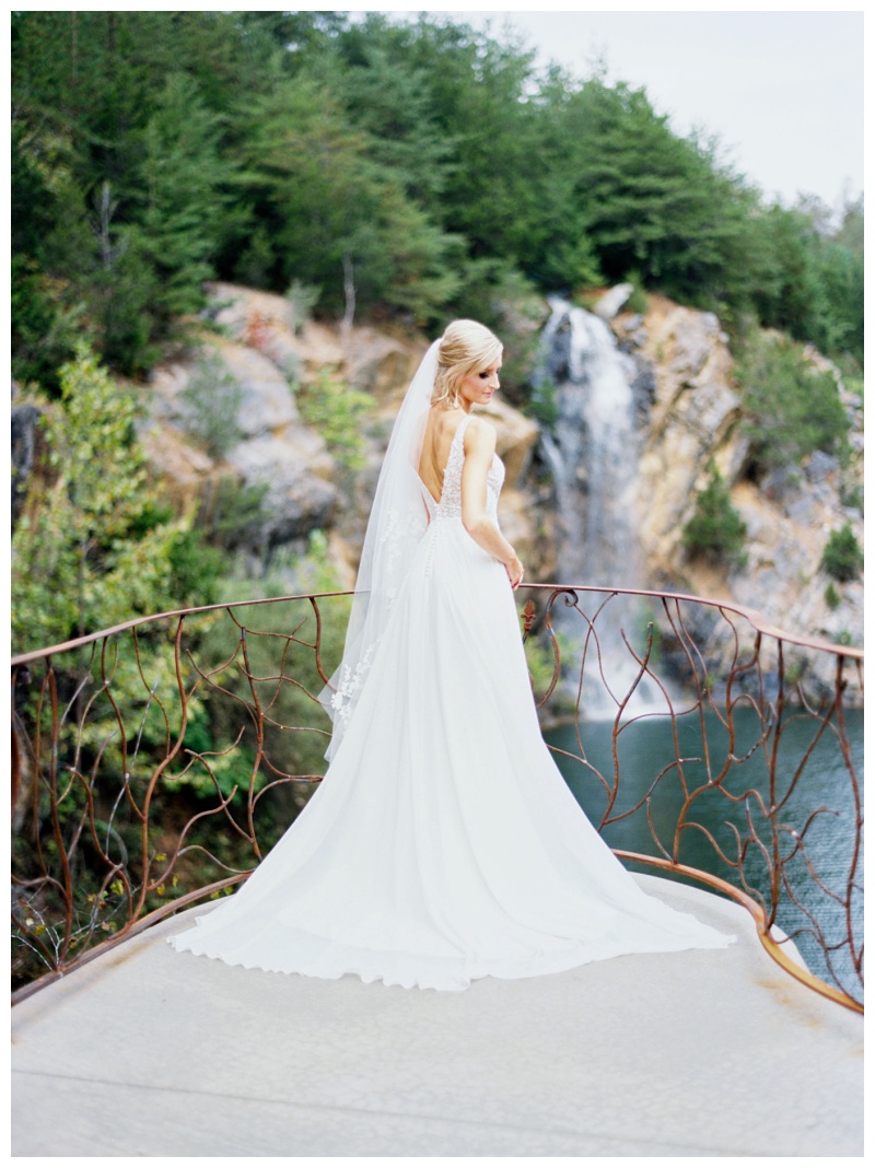 bridal portraits The Waterstone Johnson City TN