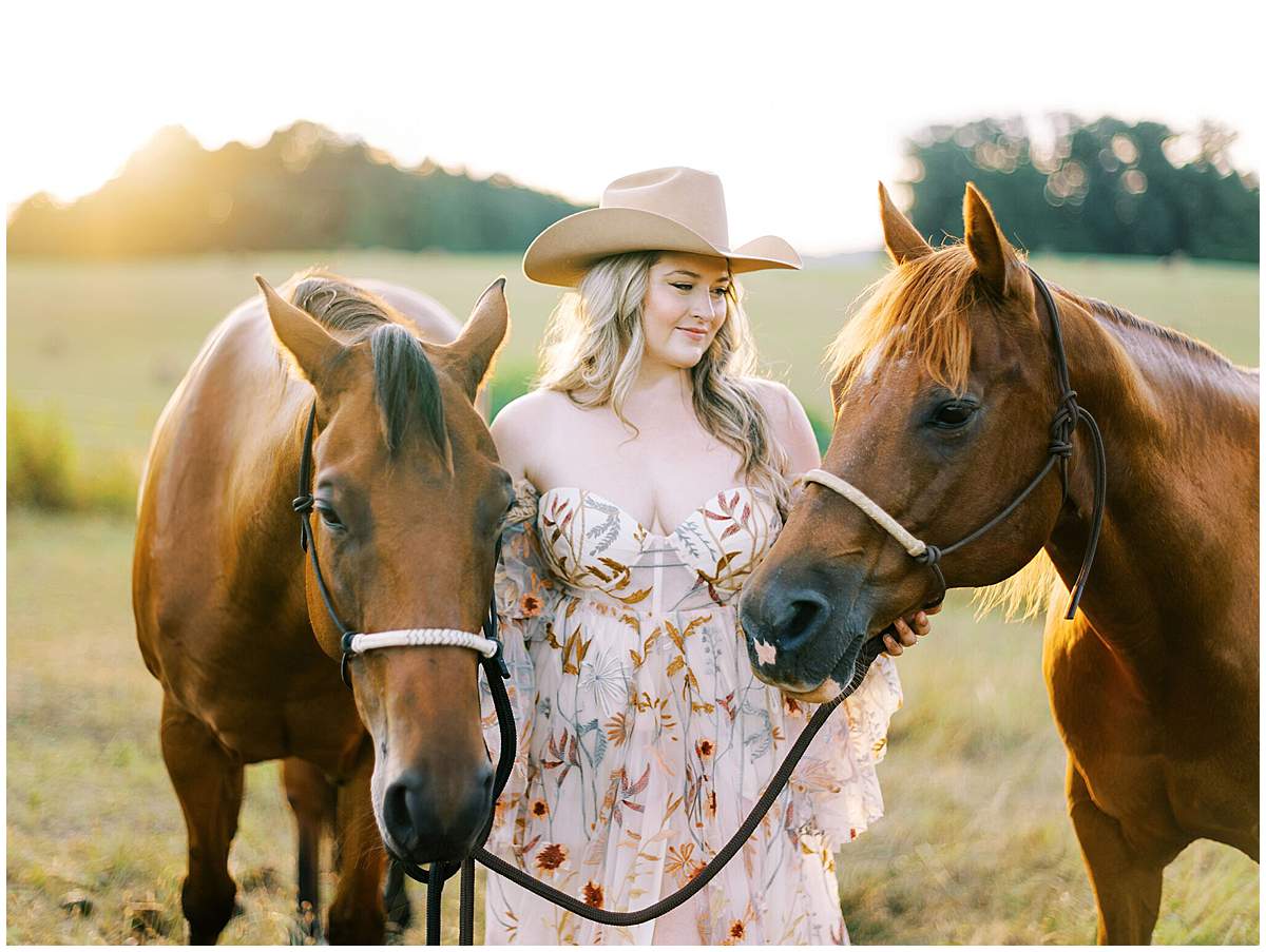 couple with horse engagement pictures Knoxville TN