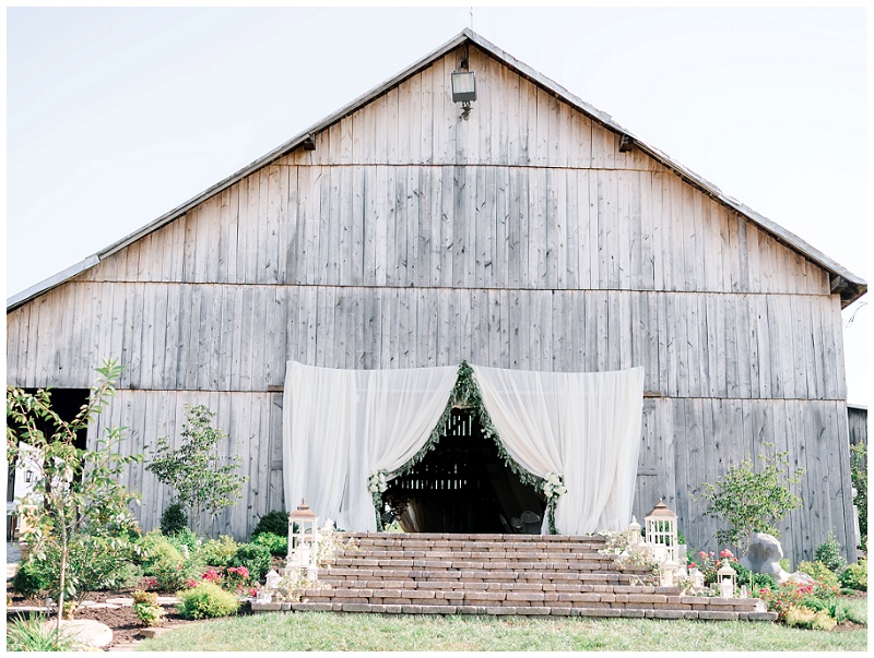 barn wedding reception East Tennessee Greeneville TN