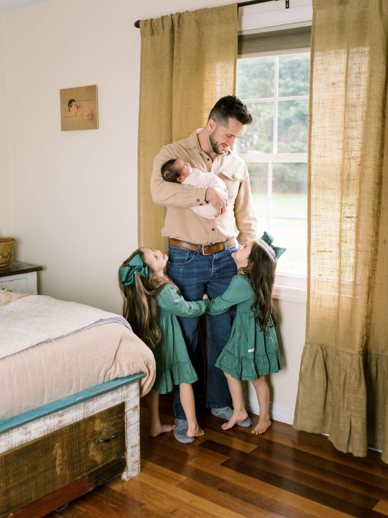 bristol tn newborn photography in home session cozy baby portraits