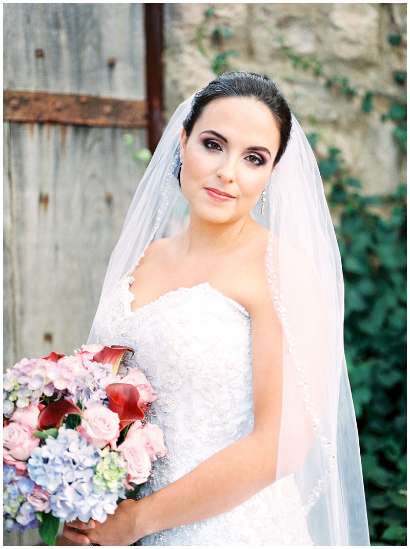 chateau selah wedding venue bridal pictures tri cities tn