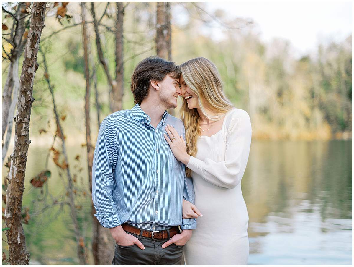 johnson city tn engagement photographer relaxed couple portraits johnson city tn engagement photographer relaxed couple portraits