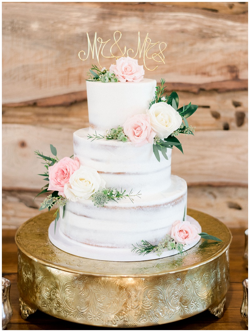 Ramble Creek reception wedding cake ramble creek events Athens TN barn decor