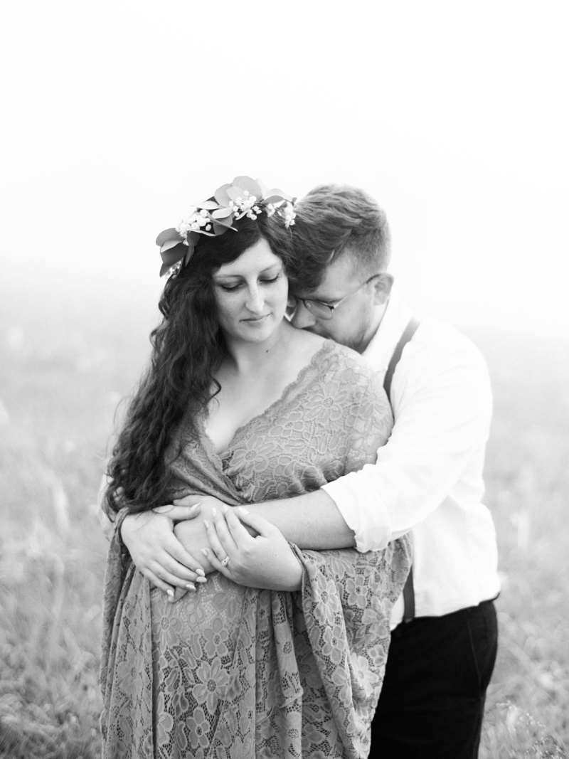East TN maternity session serene sunrise photography East TN maternity session serene sunrise photography