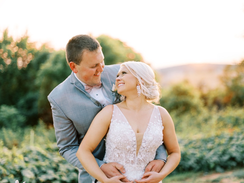 Bride and groom sunset photos in Northeast Tennessee