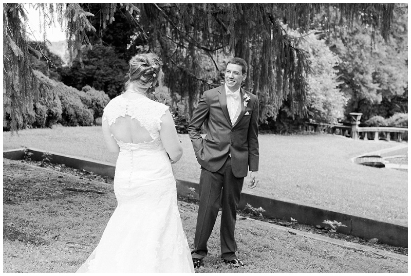 Newlyweds at historic Knoxville TN wedding venue