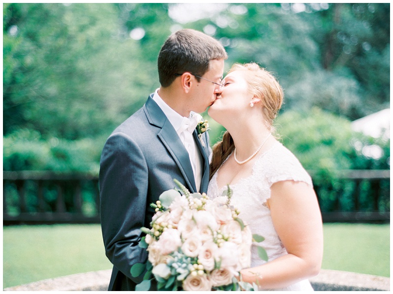 Intimate wedding portraits Knoxville TN venue