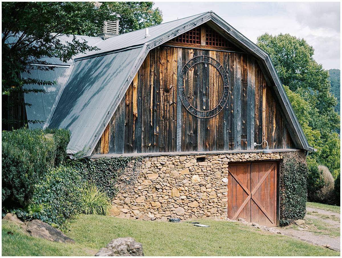 Luxury wedding details Blue Ridge Mountain vineyard wedding