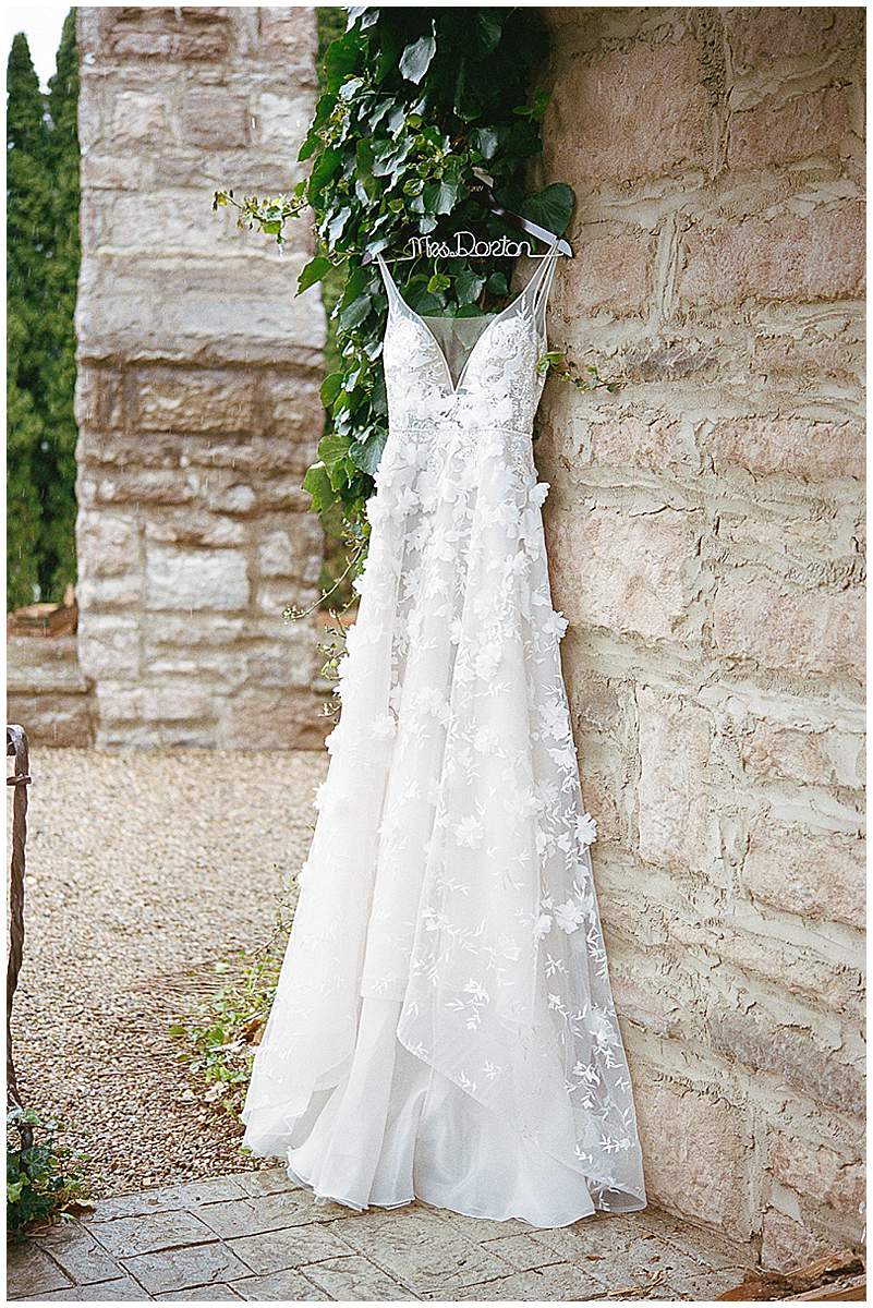 Bridal dress with soft romantic palette at East Tennessee wedding