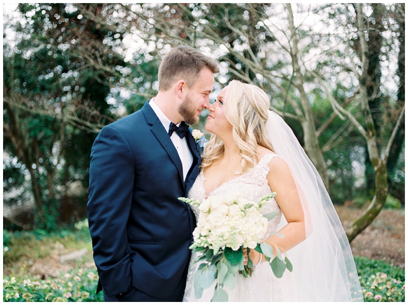 Cleveland TN wedding couple photos