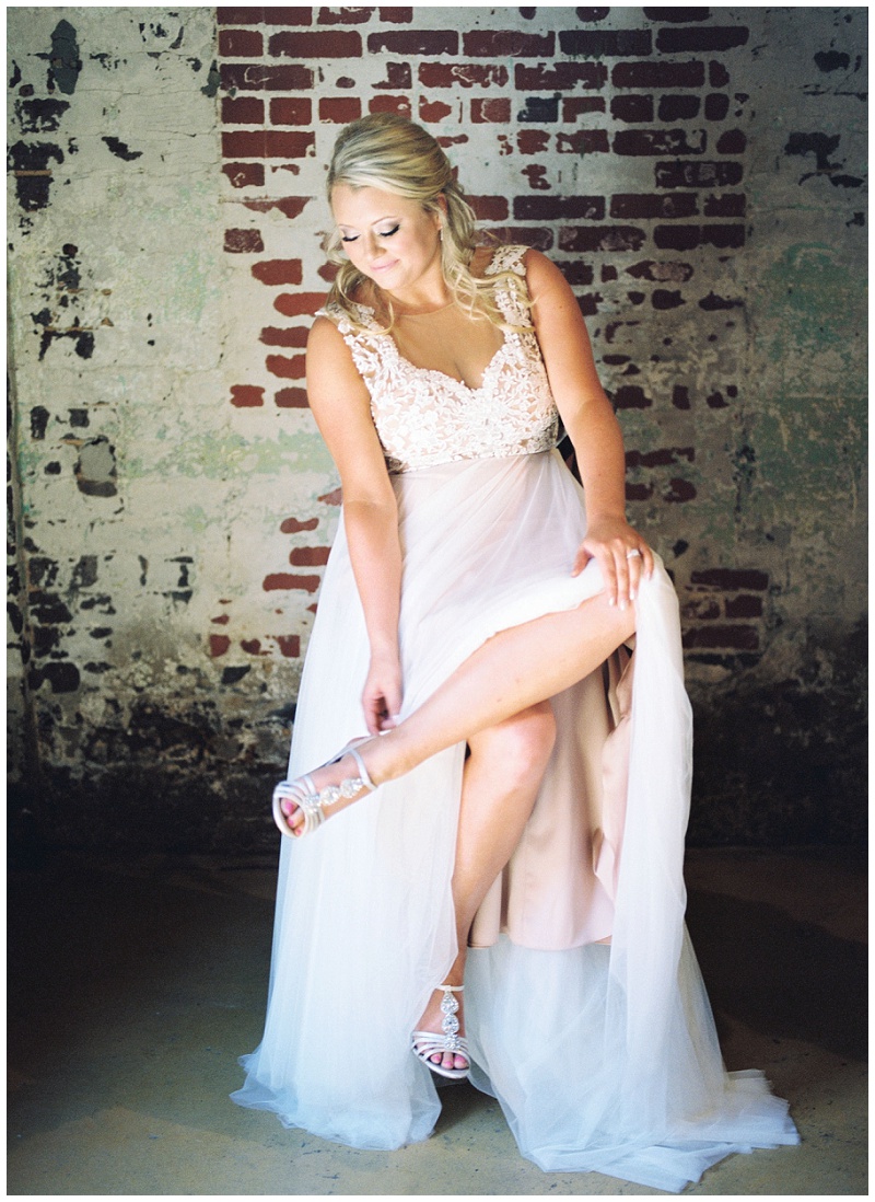 bride getting ready Chattanooga TN wedding photographer
