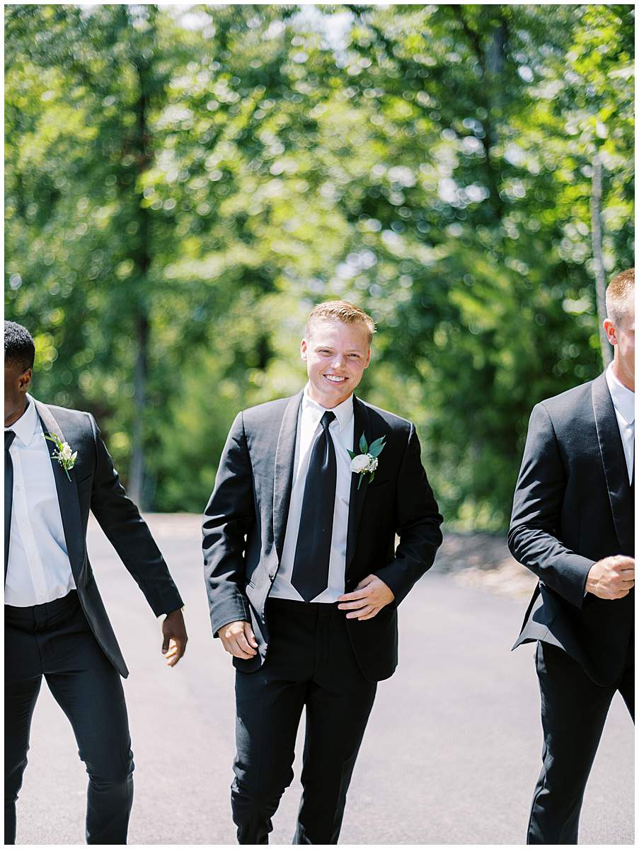 groom portraits Pigeon Forge TN