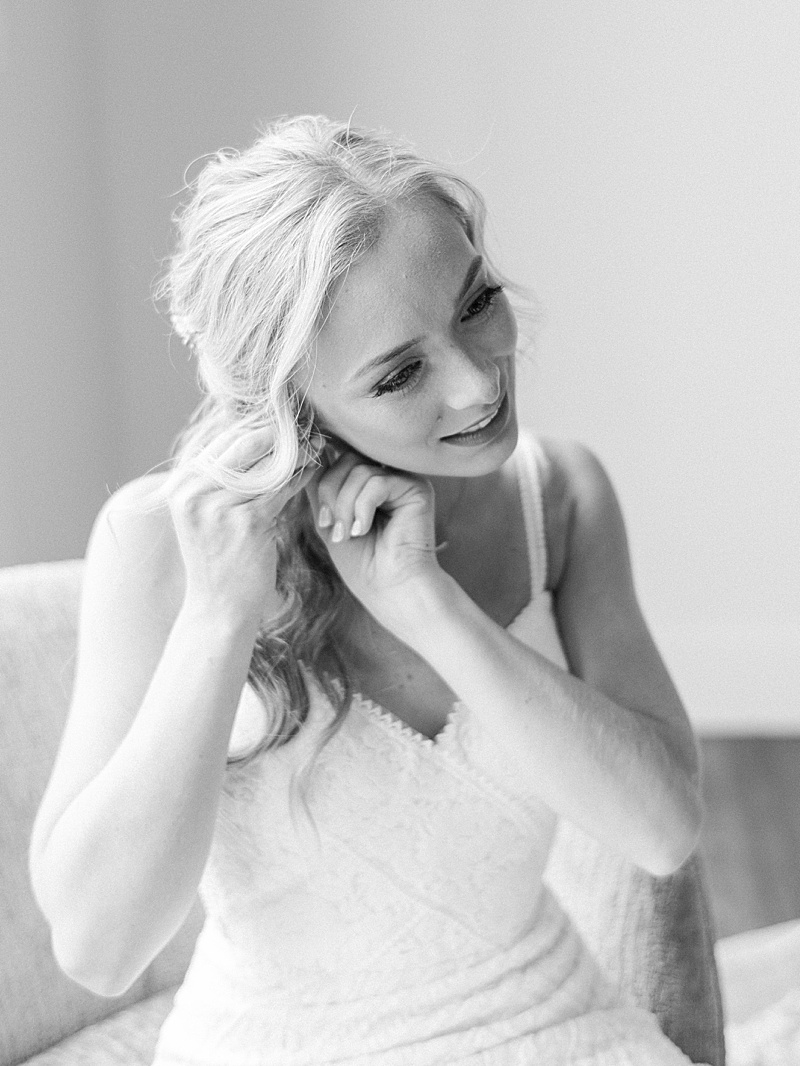 wedding morning prep Sevierville Tennessee wedding morning prep Sevierville Tennessee
