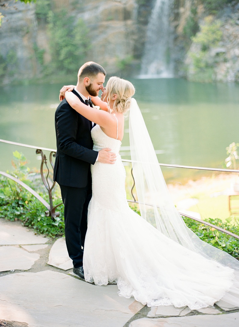 elegant wedding portraits Johnson City TN elegant wedding portraits Johnson City TN
