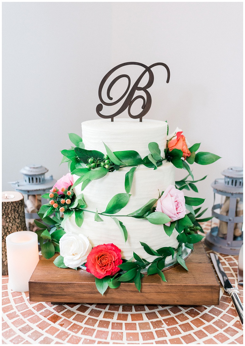 vineyard reception cake  table decor TN