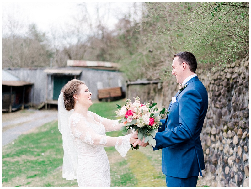 classic wedding couple first look portraits TN