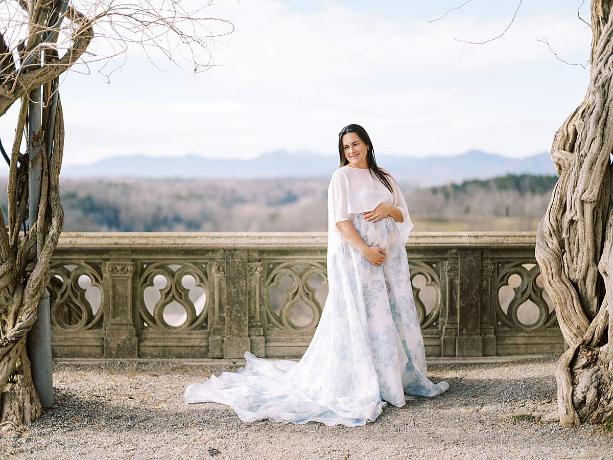 Beautiful sunset light over the Biltmore Estate during a maternity portrait shoot.