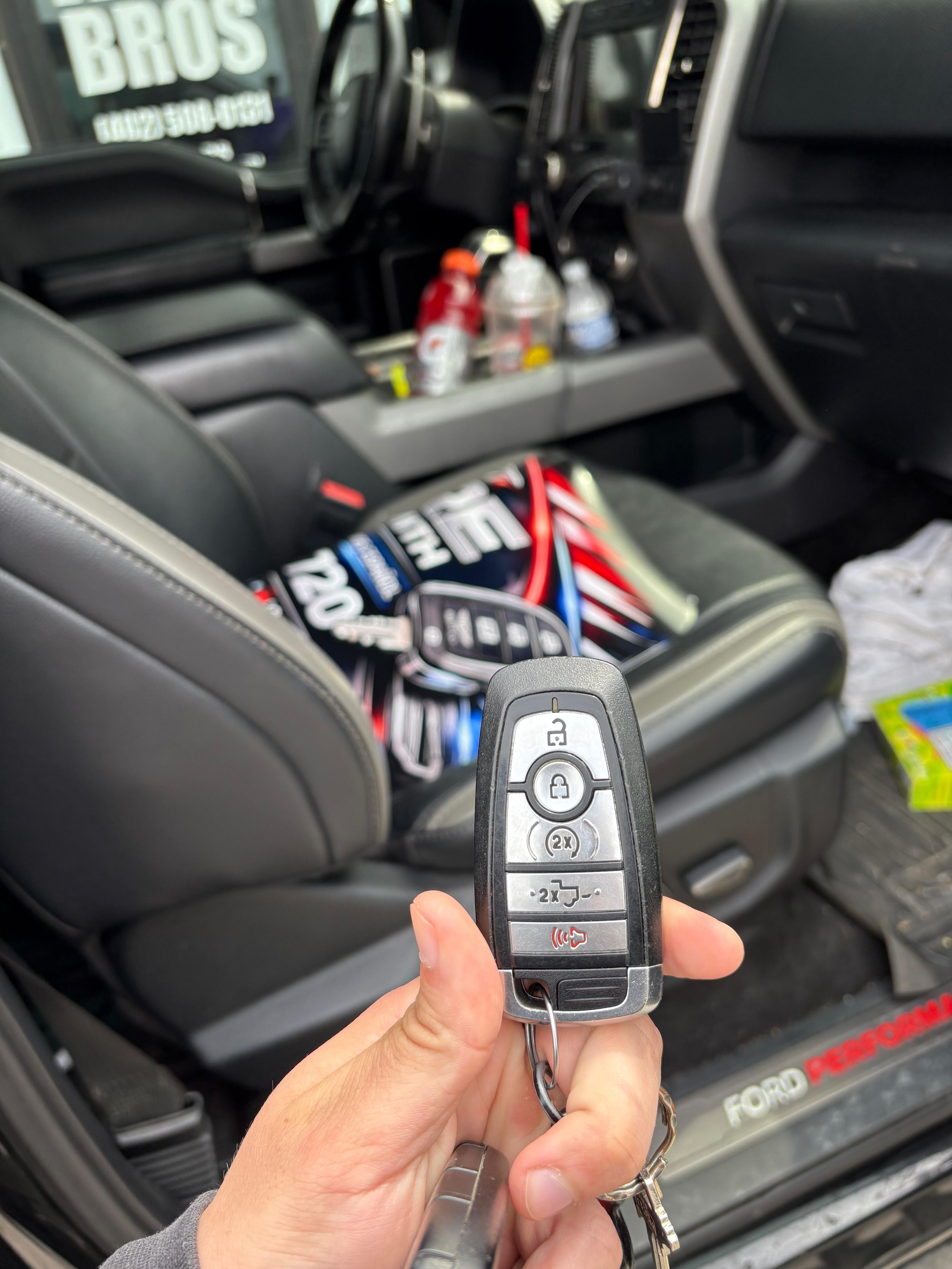 Ford smart key fob programmed on-site