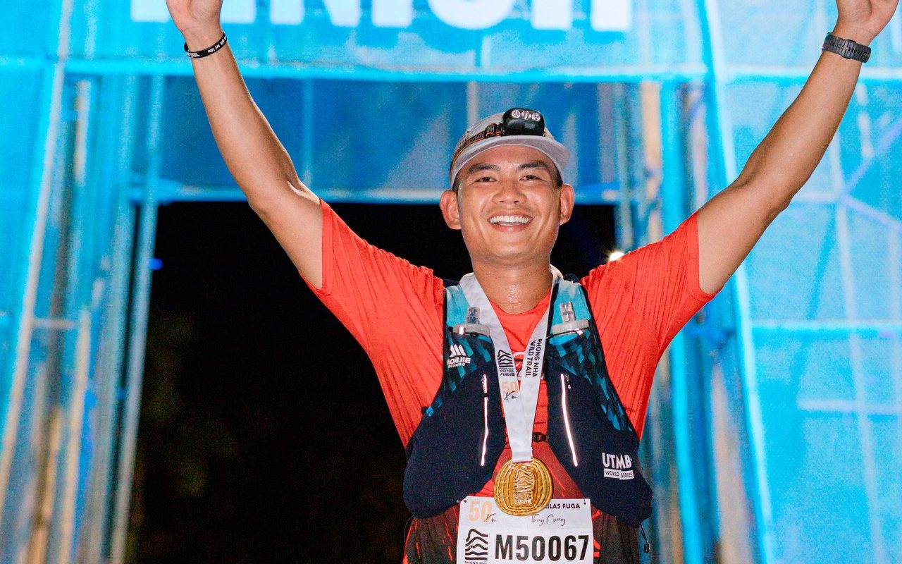 Giới hạn nằm trong đầu, không nằm ở đôi chân: chuyện 50km rừng Phong Nha