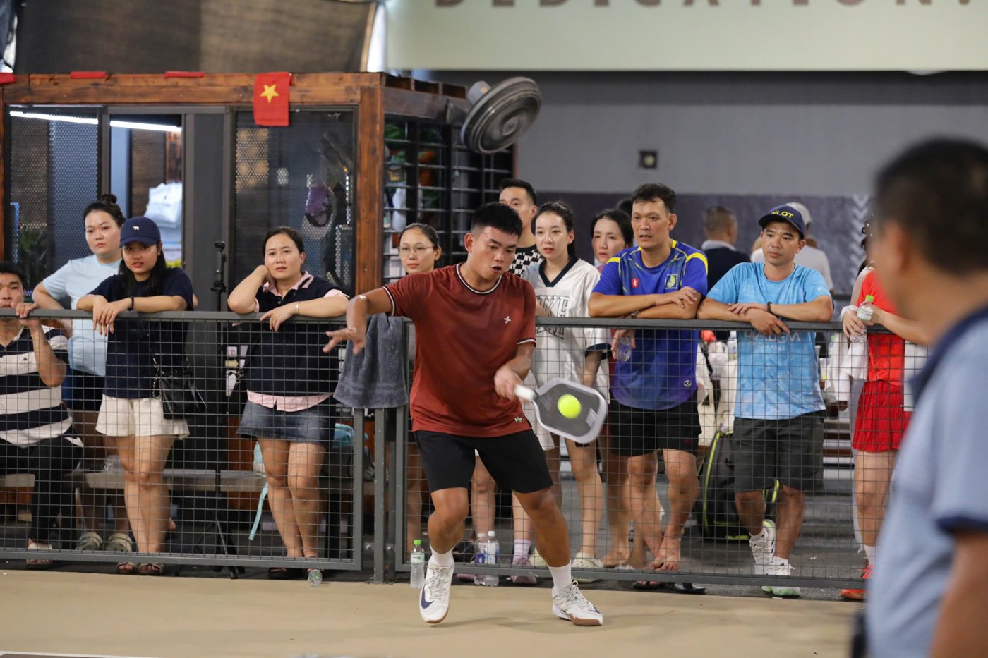 Cách quay video tập Pickleball bằng điện thoại để thấy lỗi
