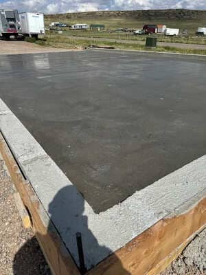 {{ custom_values.service_2 }} in {{custom_values.area_2})