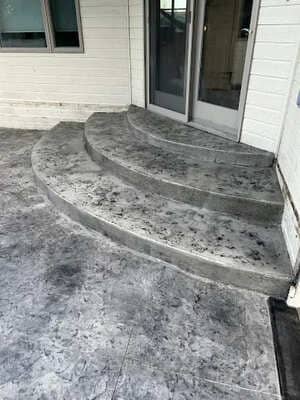 {{ custom_values.service_3 }} in {{custom_values.area_3})