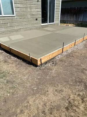 {{ custom_values.service_3 }} in {{custom_values.area_3})