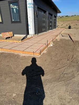 {{ custom_values.service_2 }} in {{custom_values.area_2})