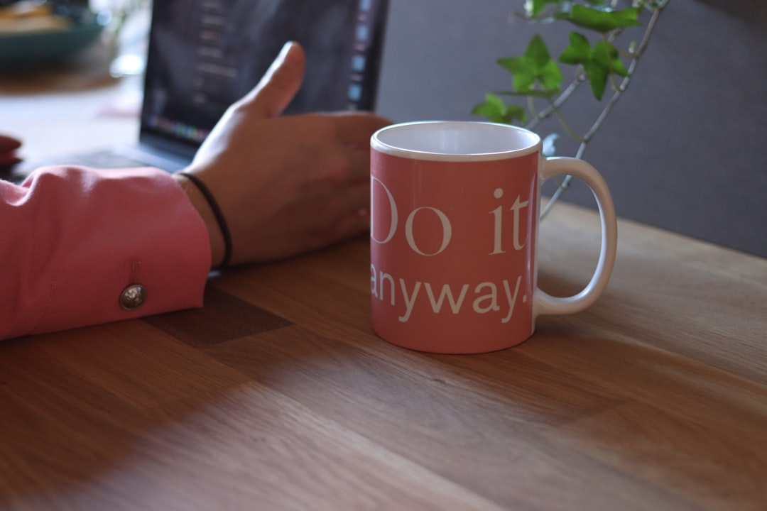 Mug with slogan do it anyway