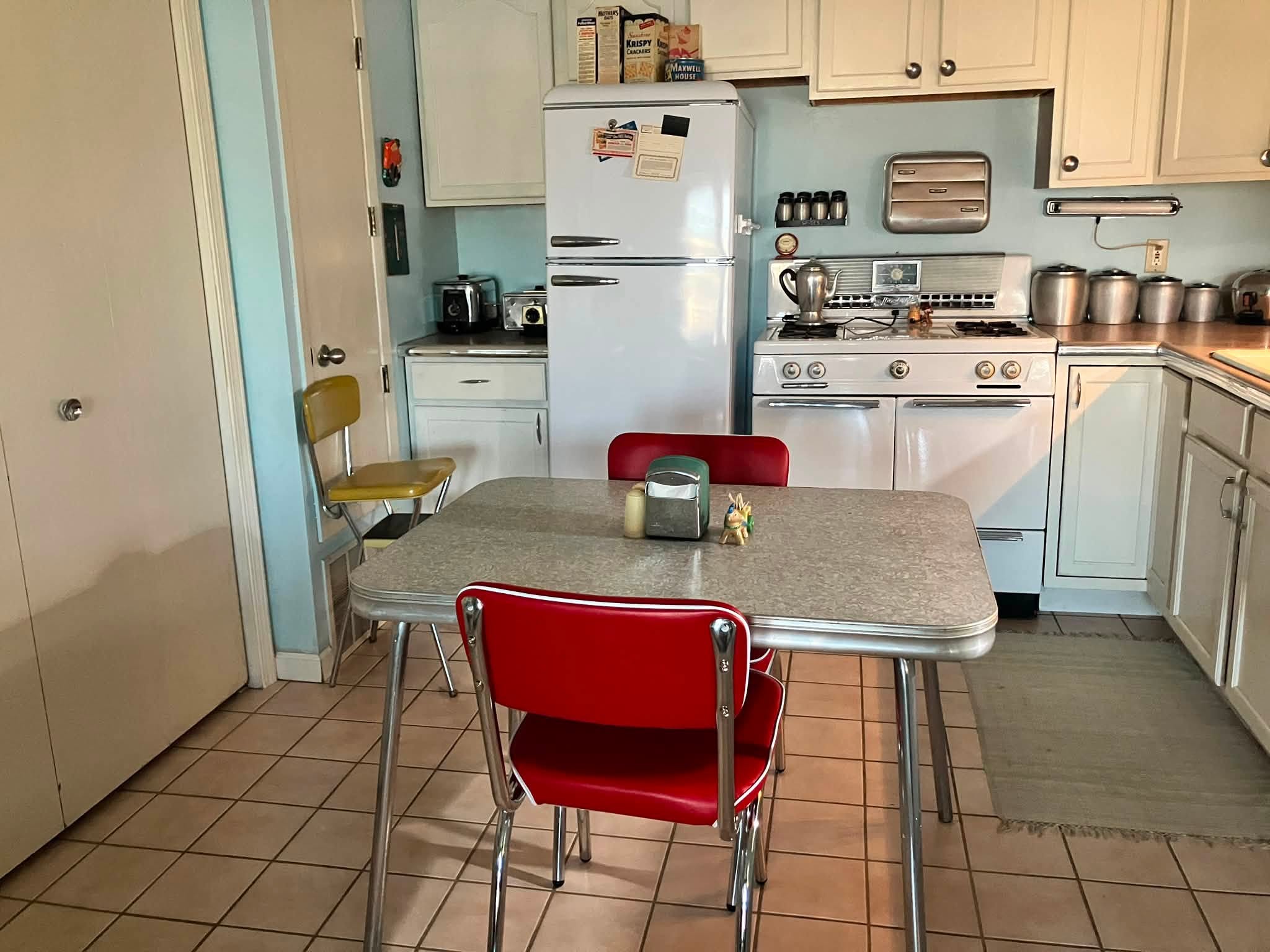 Vintage kitchen