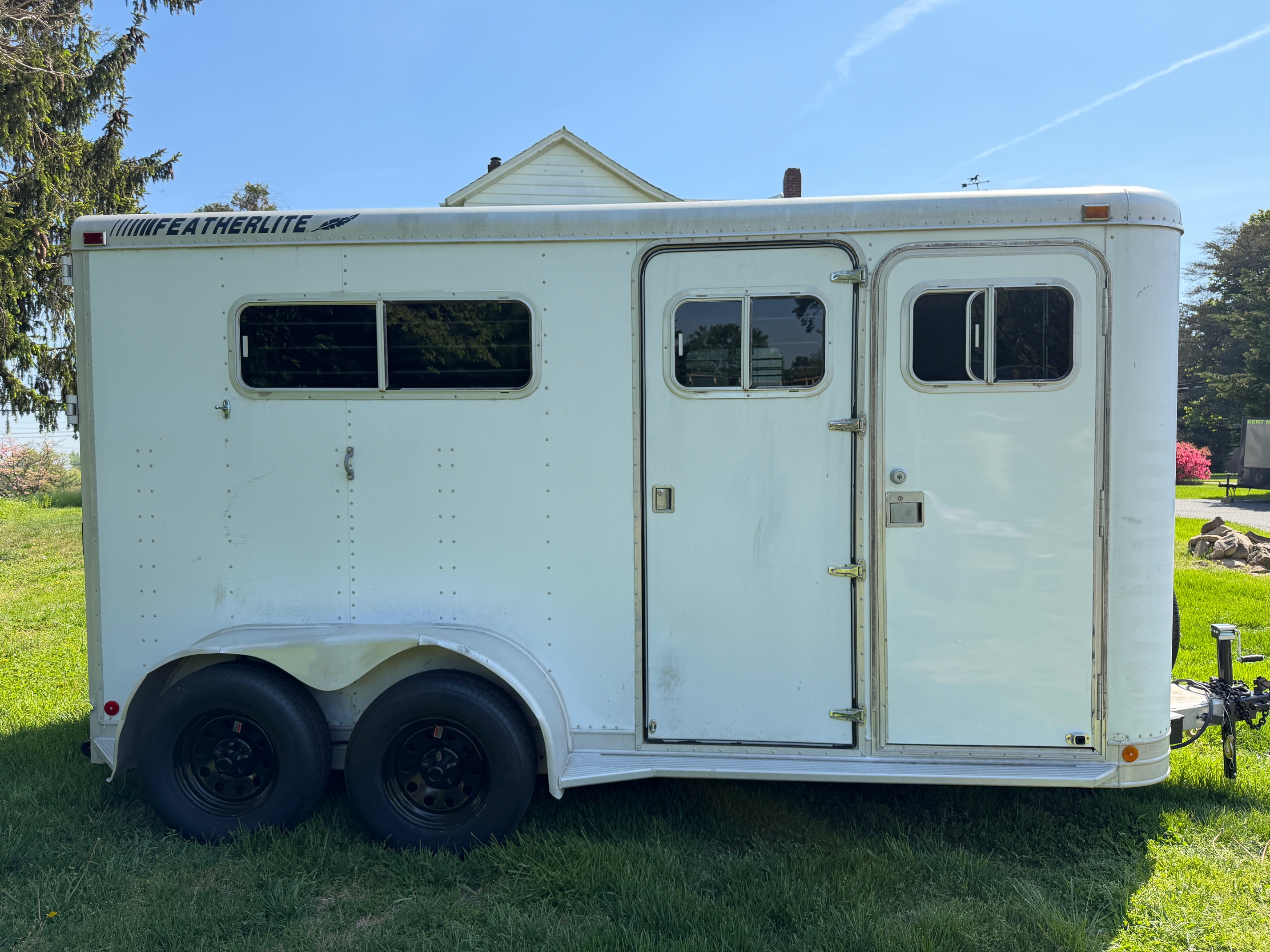 Livestock horse trailer rental in Jarrettsville, MD