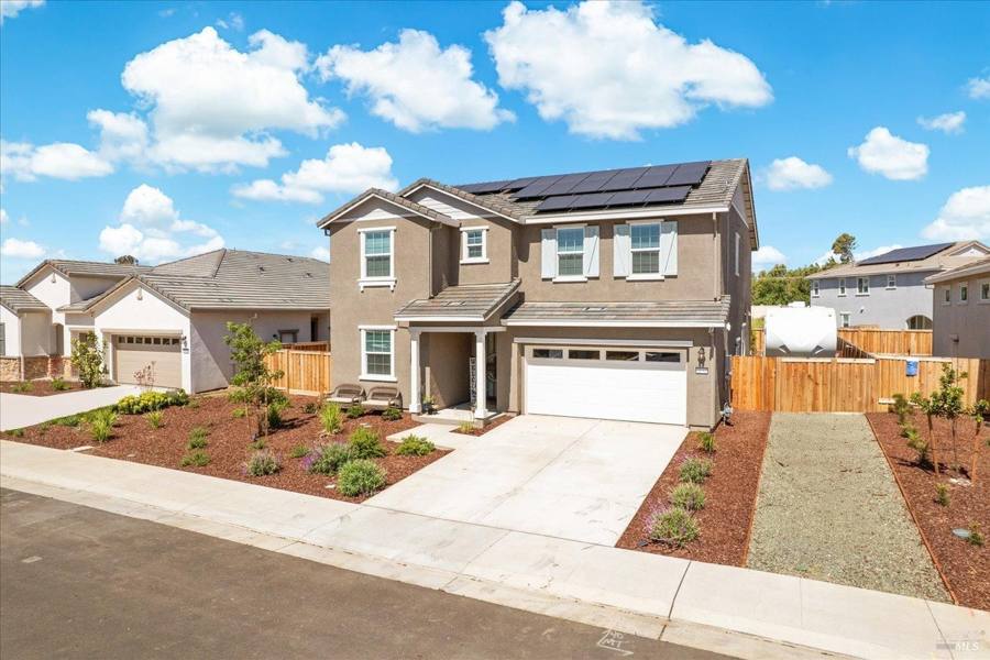 1532 Base Court, Dixon