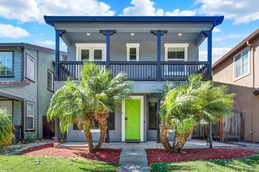 1261 Valley Glen Drive, Dixon