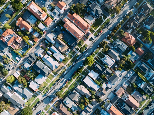 Buying a home in Brampton GTA neighbourhood aerial view