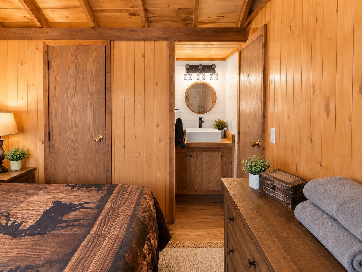 Hollow Cabin 5