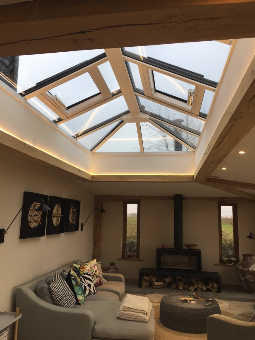 Contemporary kitchen extension with glazed gable