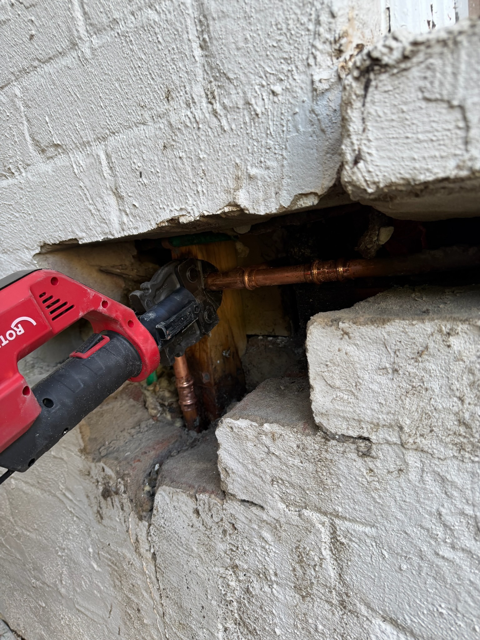 Quality pipework behind the walls by Brab Plumbing