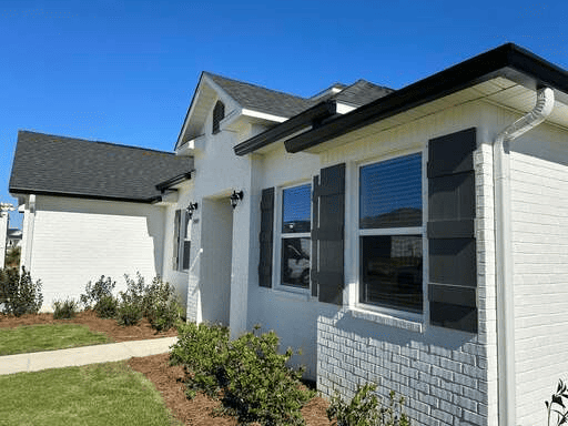 Gutter cleaning in Mobile Alabama