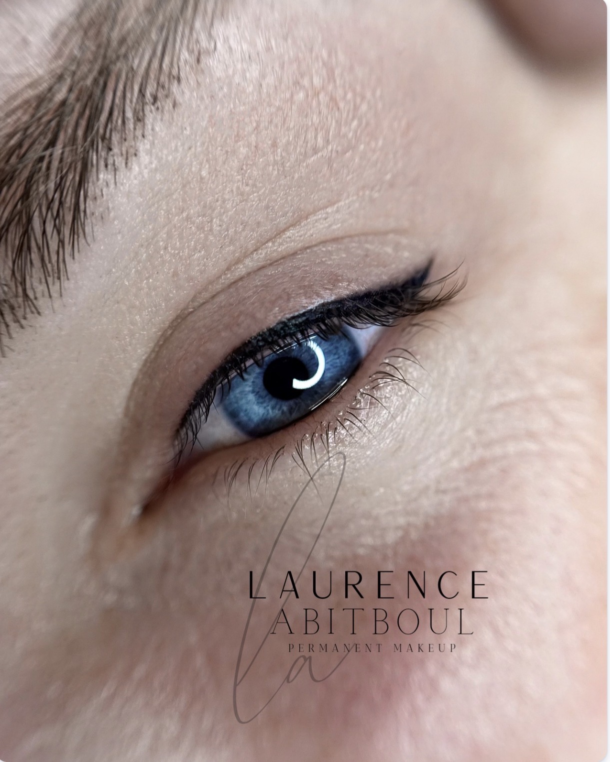 Eye-liner permanent classic · Atelier du Regard Chantilly