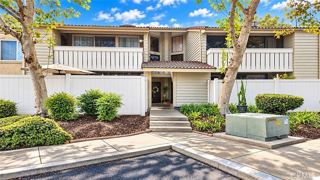 Front of the ground-level home at 83 Town and Country Rd #137, Phillips Ranch